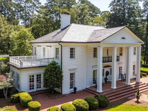 1435 Twin Pines Dr, Macon, GA 31211