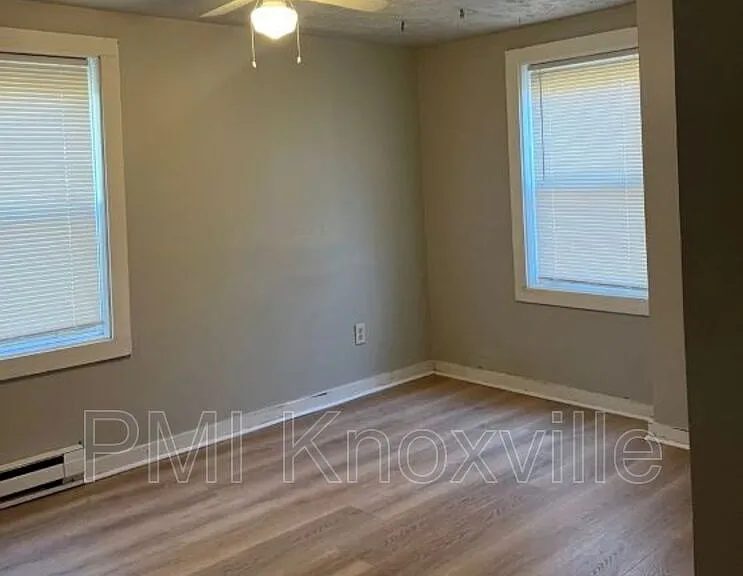 417 Landau Dr — Photo 9