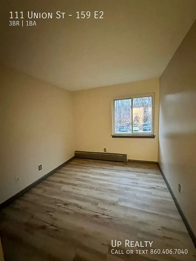 1 bed, 950 sqft, $1,450 — Photo 4