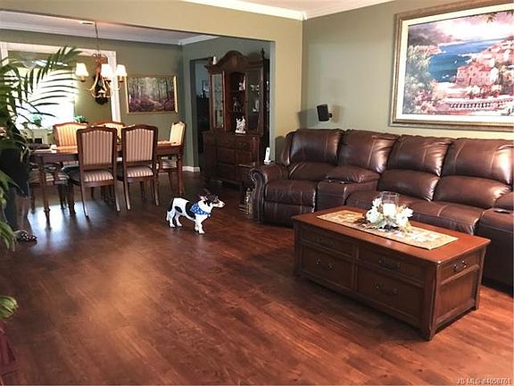 5th image of 12 Randalls Dr