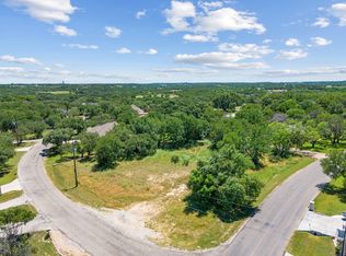 1210 Brazos Dr, Granbury, TX 76048