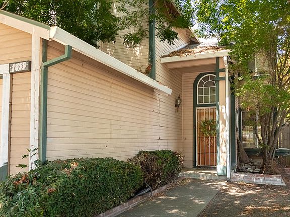 2nd image of 1459 Hoover Ct