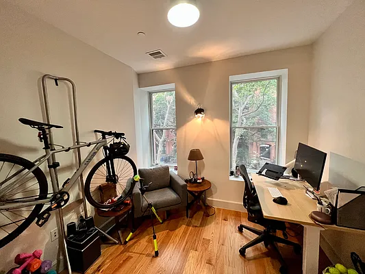 Rented by Massada Home Sales Inc | media 15