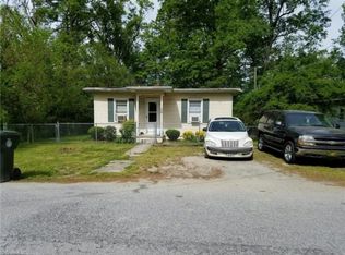 112 South St, Thomasville, NC 27360