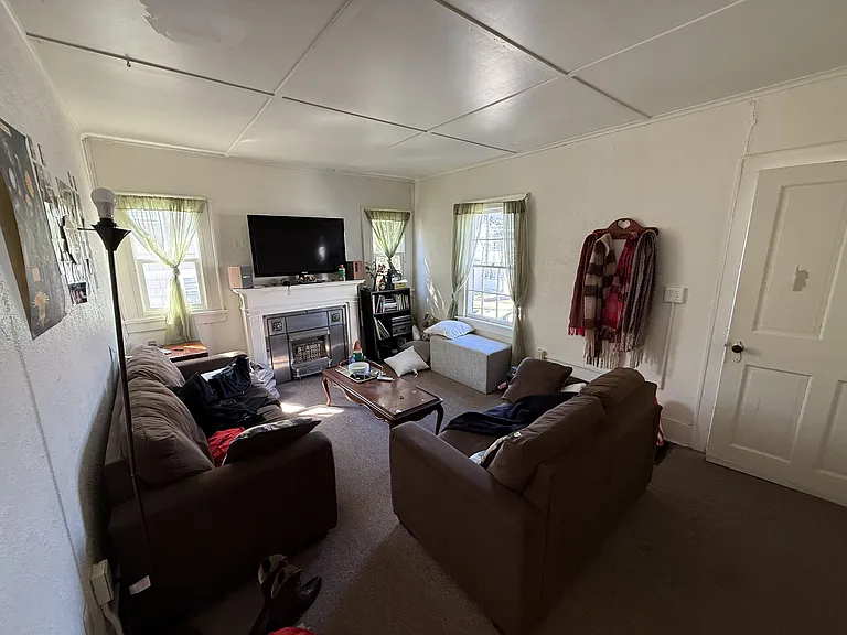 121 Linden Ave #1 — Photo 6