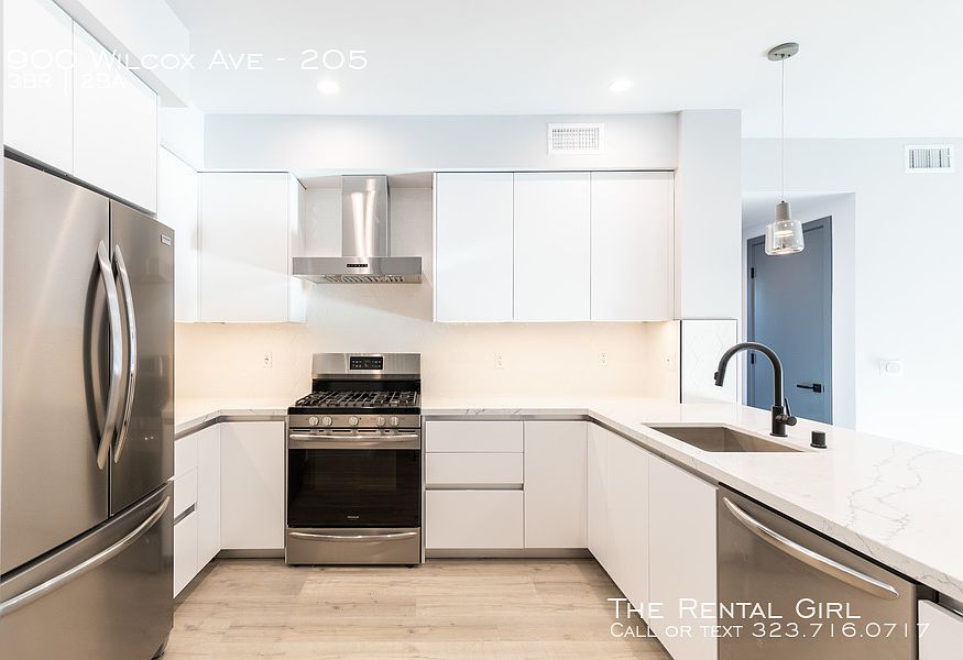 1st image of 900 Wilcox Ave #205