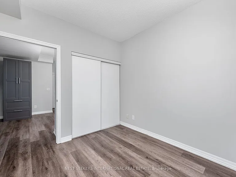 223 Webb Dr #911 — Photo 16