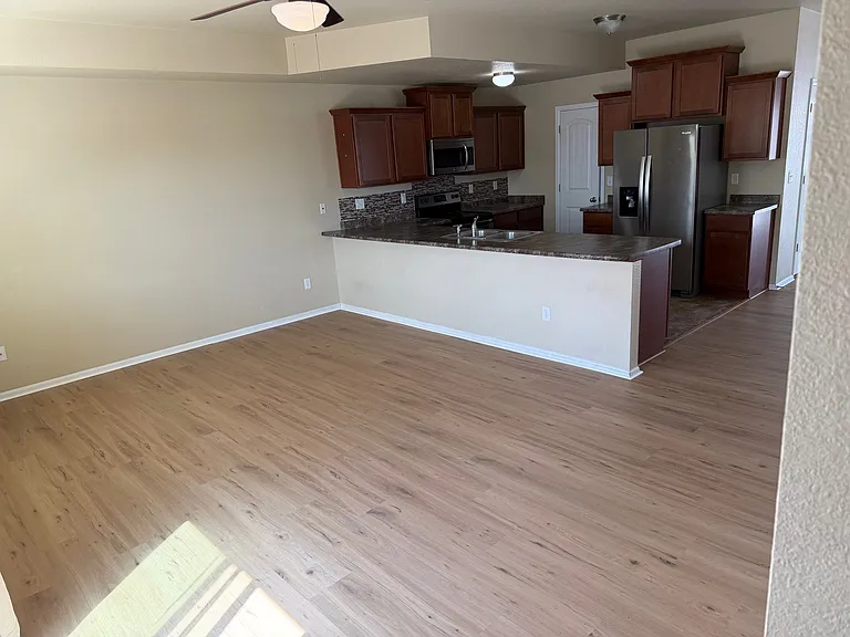 2321 Washo Cir — Photo 6