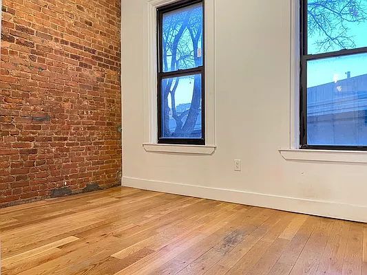 Rented by Yup Realty LLC | media 4