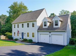 34 Franklin Ln, Glastonbury, CT 06033