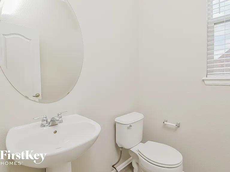 7976 Cairn Ct — Photo 14