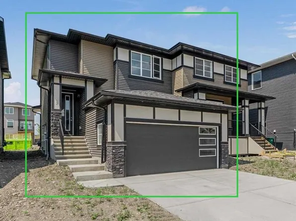 67 E Agate Rd, Cochrane, AB T4C 3B9