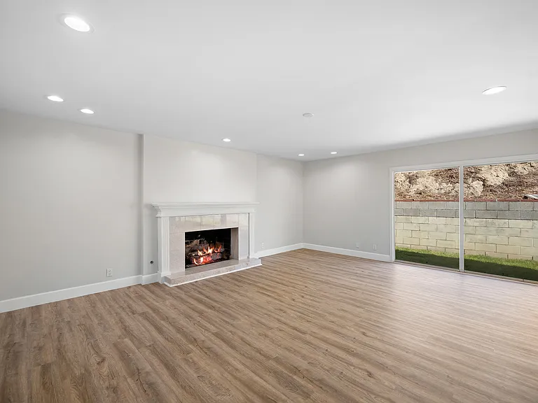 1323 Branta Dr — Photo 8