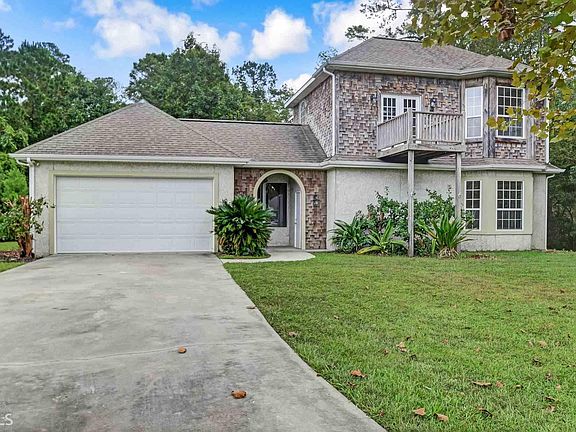 2nd image of 106 Donegal Ln