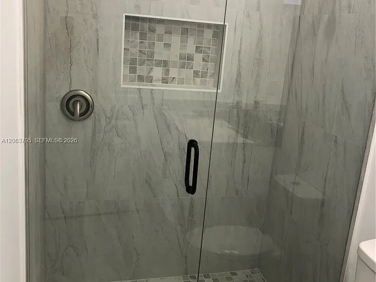 4572 Golfview Blvd #1 — Photo 11