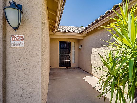 5th image of 7625 W Escuda Dr