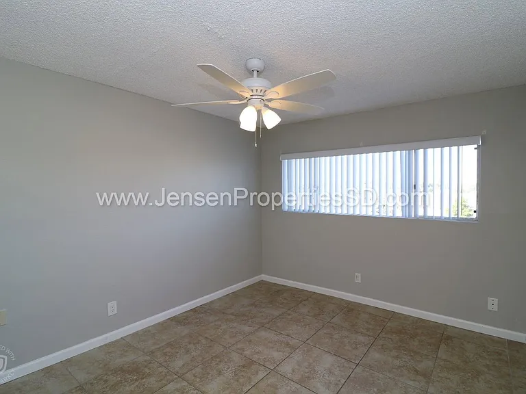 135 The Cir #B — Photo 8