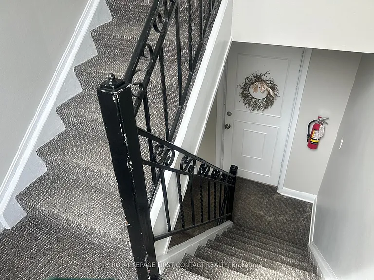 134 Napier St #3 — Photo 20