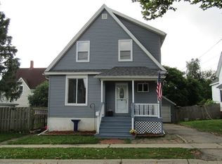 610 Cottage Row, Sycamore, IL 60178