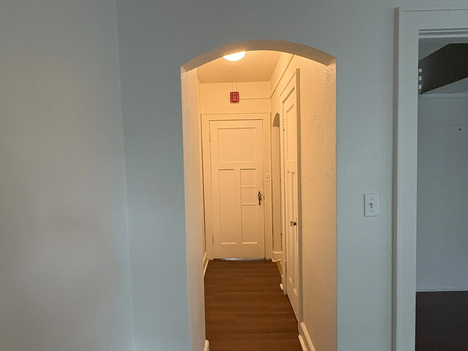 Studio, 363 sqft, $948 — Photo 2