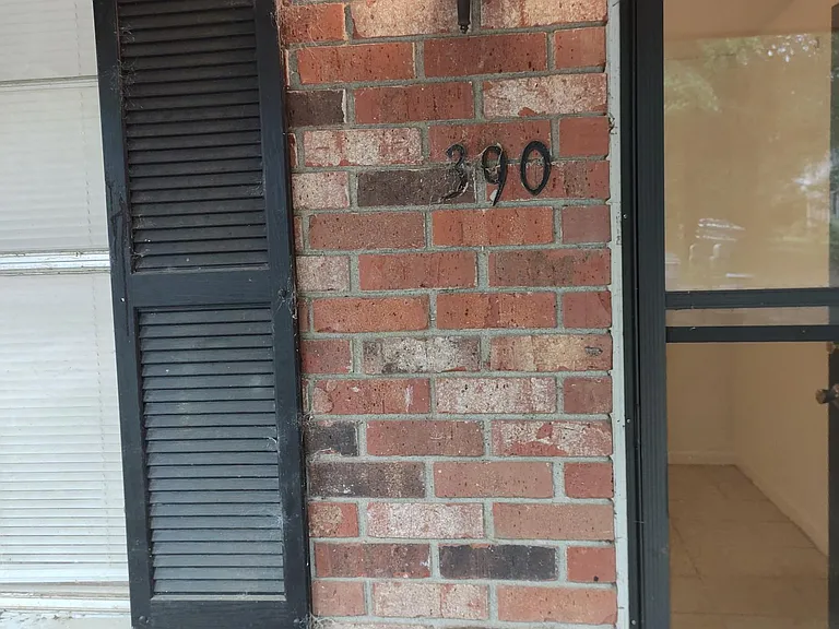 388 Lexington Hts #A — Photo 14