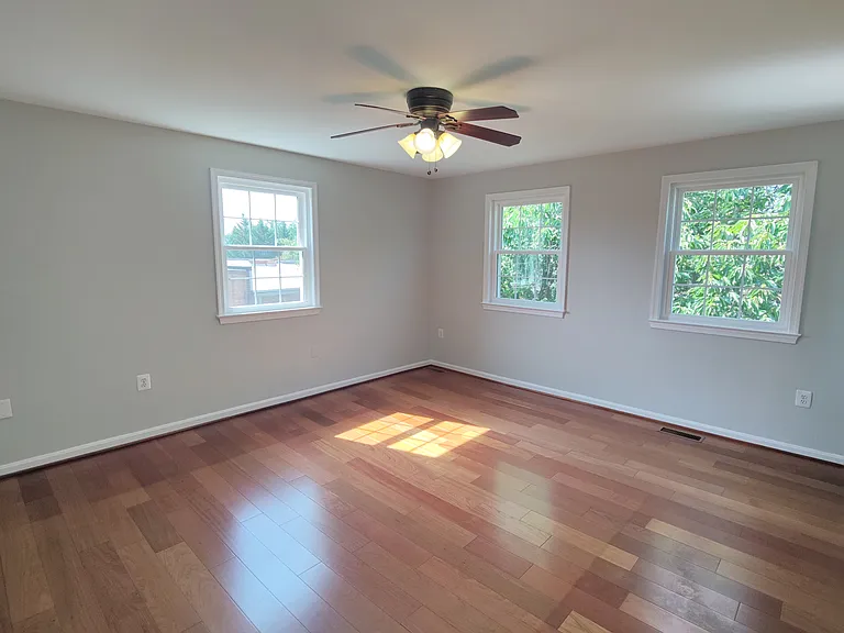 8120 Larkin Ln — Photo 8