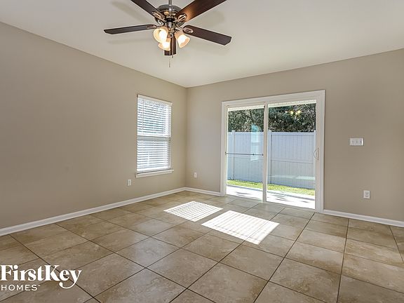 3rd image of 12418 Itani Way