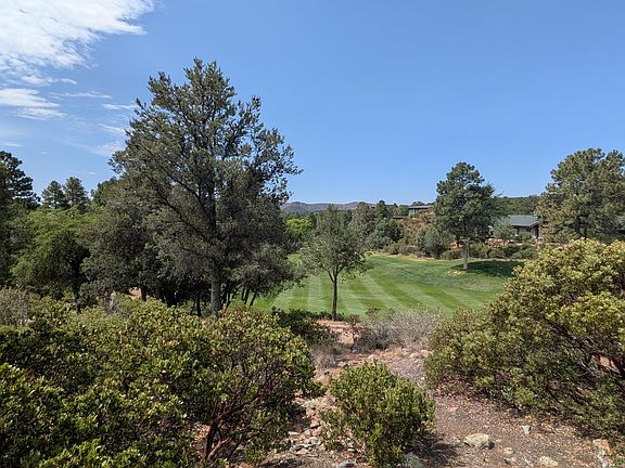 2nd image of 2205 E Scenic Dr
