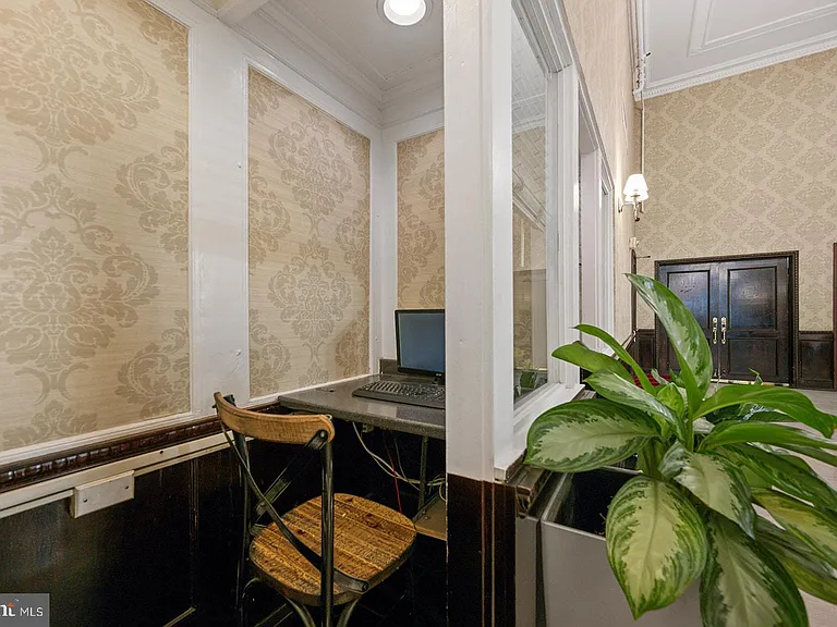 1324 Locust St #1530 — Photo 31