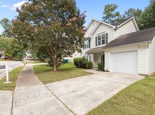 2509 Australia Dr, Raleigh, NC 27610