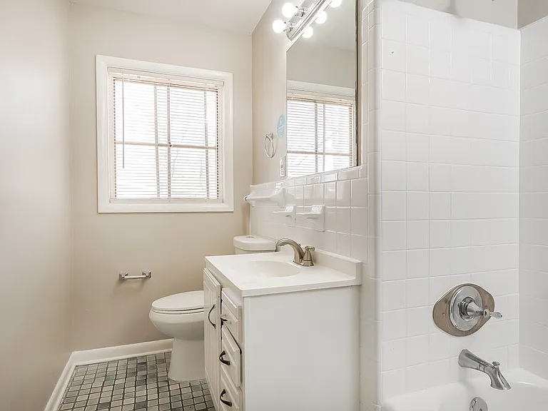 224 Tanglewood Cir — Photo 19