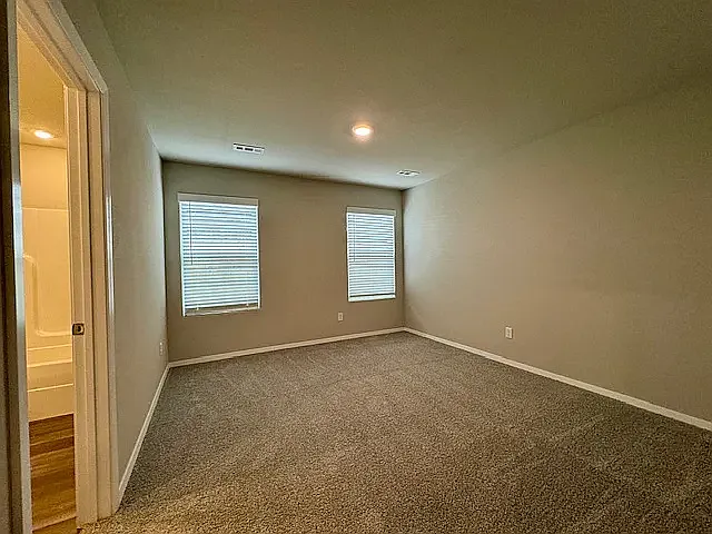 2440 N Raven Ln — Photo 10