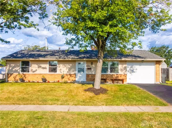 6681 Spokane Dr, Dayton, OH 45424