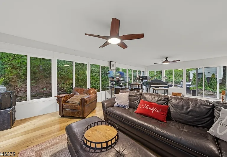 28 Long View Trl — Photo 3