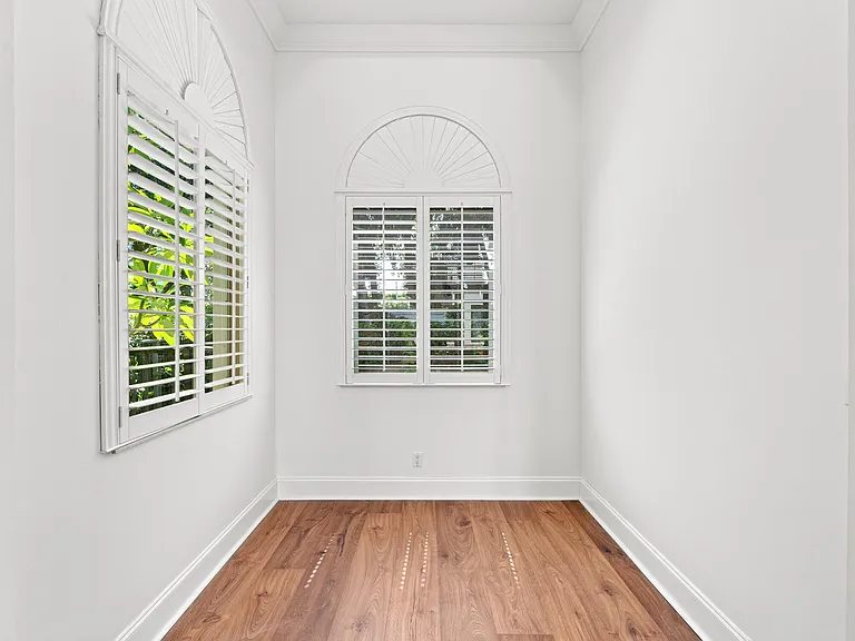17550 Circle Pond Ct — Photo 39