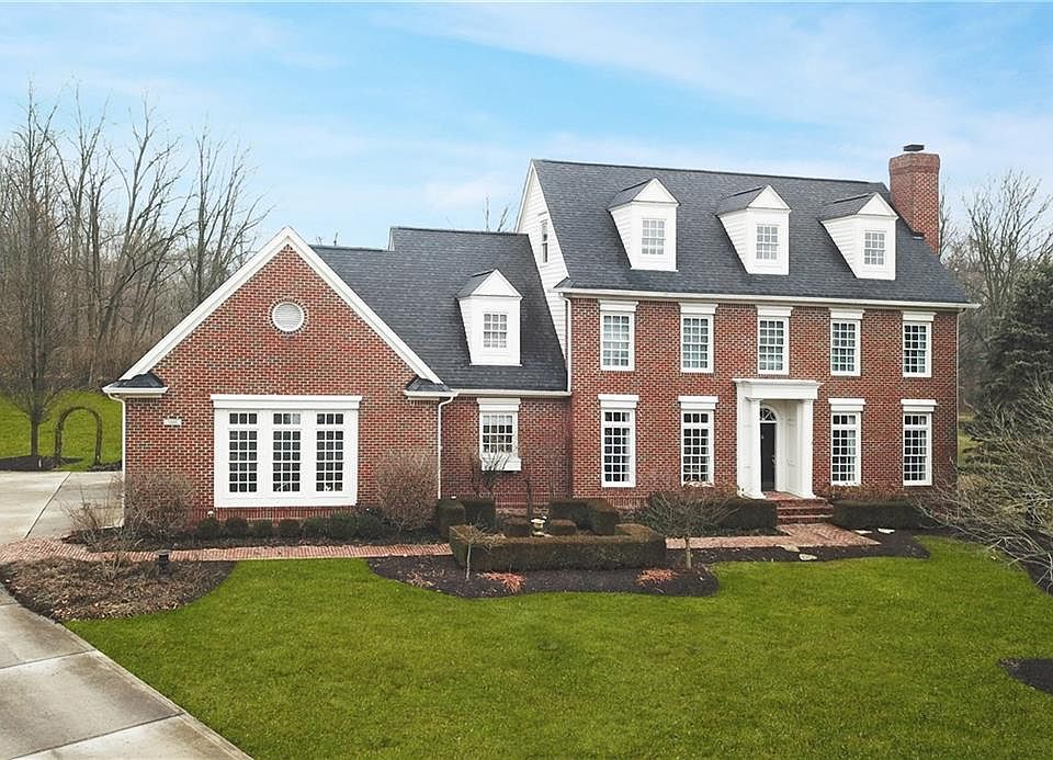 1st image of 7485 Fox Hollow Ct