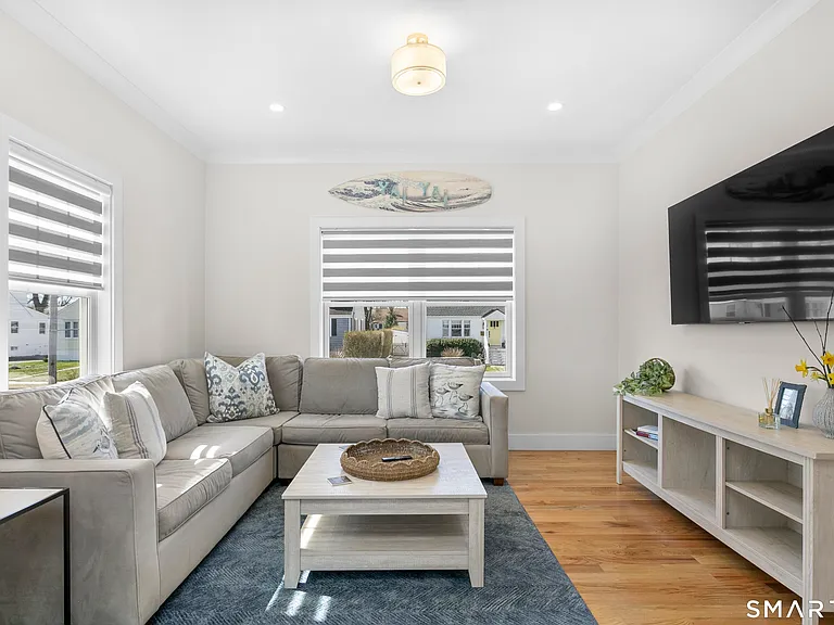 12 Sandy Way — Photo 13