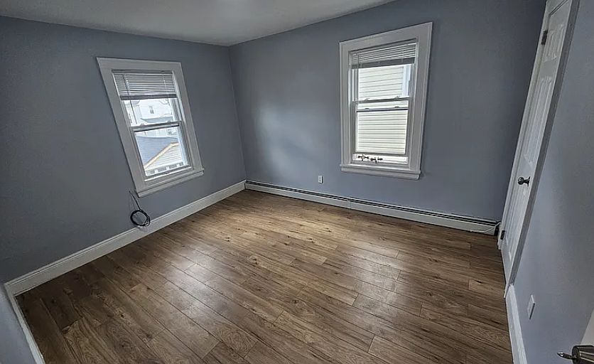 1st image of 113-21 208th St #2