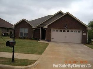 208 Wolf Creek Trl SW, Huntsville, AL 35824