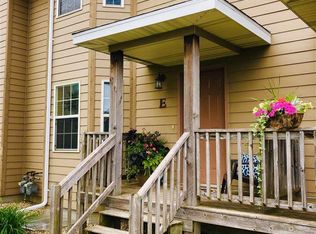 1812 S Mulberry Ave UNIT E, Brandon, SD 57005