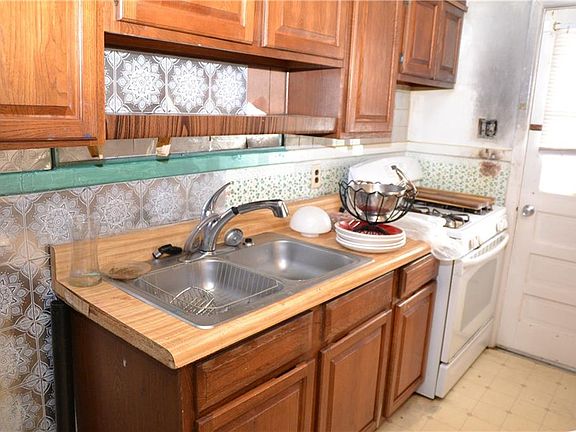 5th image of 1230 Virgilina Ave