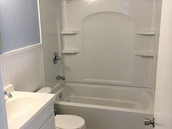 2nd image of 8250 Redwood Cir