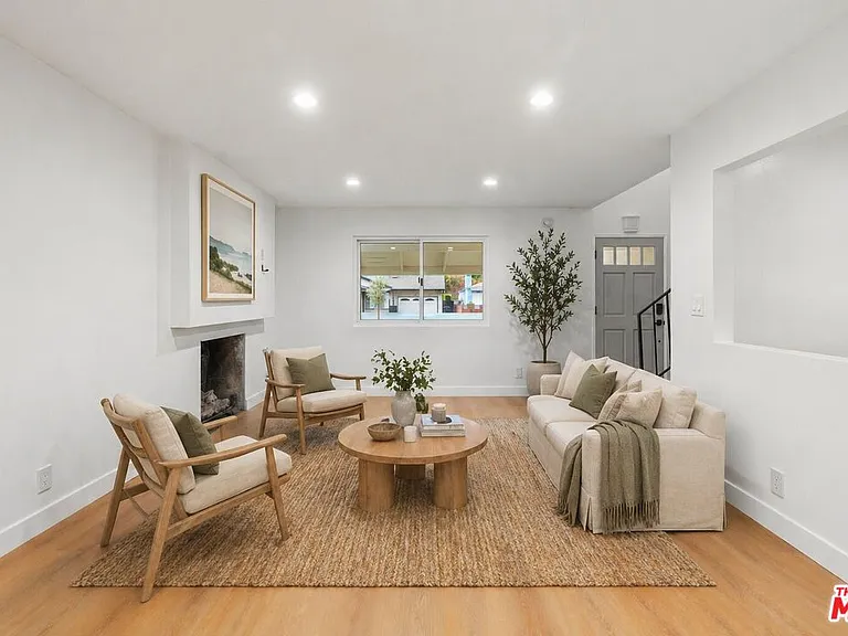 12024 Alberta Dr — Photo 4