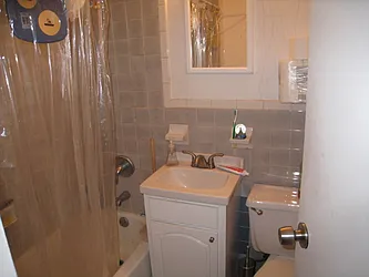 Rented by Alexiou Realty