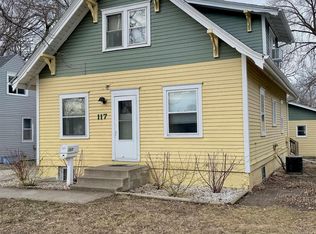 117 S Pine St, Vermillion, SD 57069