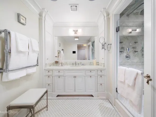 641 5th Avenue image 7 of 8