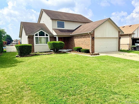 2nd image of 25992 Briar Towne Blvd