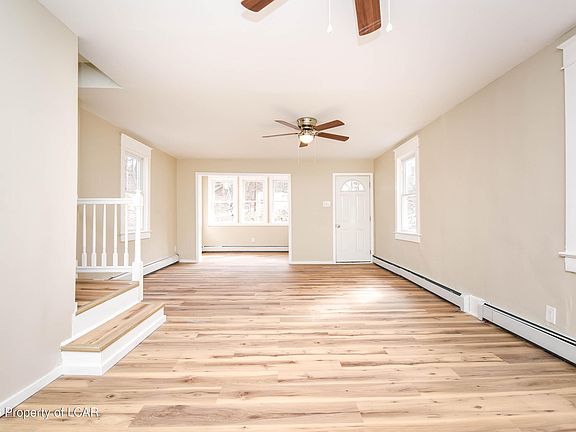 5th image of 53 Courtdale Ave