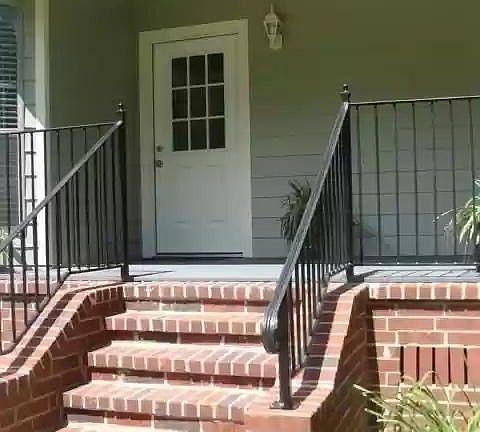 2nd image of 407 Allen St