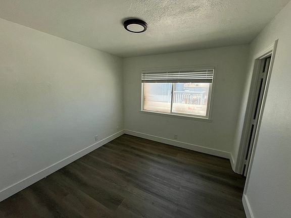 5th image of 656 Douglas Ave APT 3